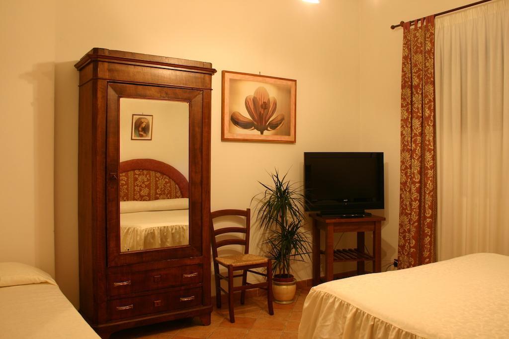 B&B Le Palme Bassano Romano Exteriér fotografie
